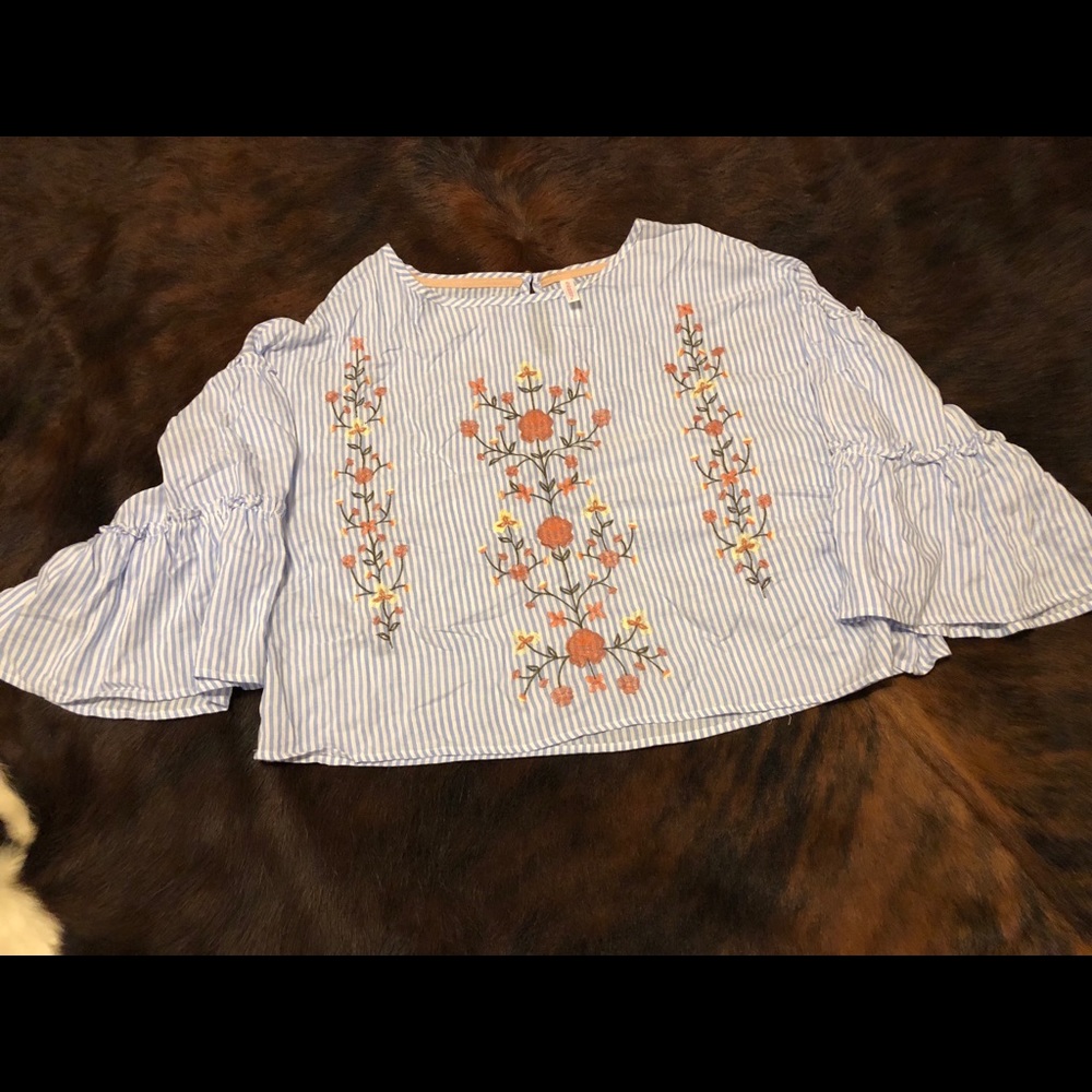 Crop top
